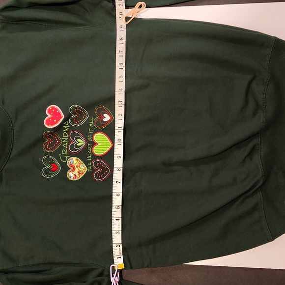 Vintage M&C Sportswear Grandma The Heart Of It All Women's Sweatshirt M - Picture 7 of 8